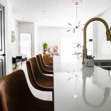 Why Cabinet Glass Makes for a Stylish and Functional Kitchen Upgrade